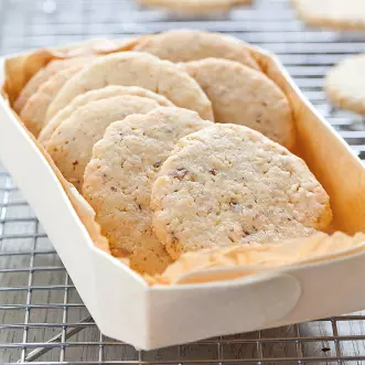 Potato chip cookies