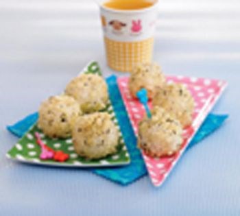 Potato chips and black pepper onigiri
