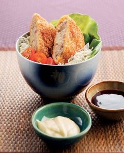 Potato croquette don (Poteto korokke don)