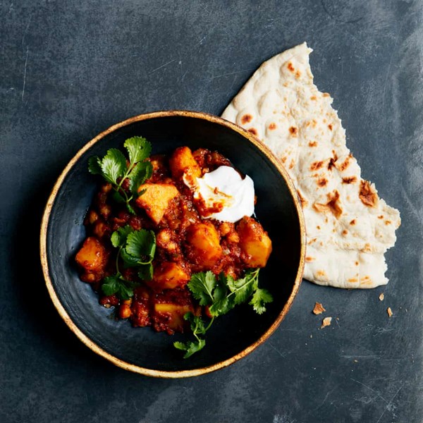 Potato curry with chickpeas and turmeric