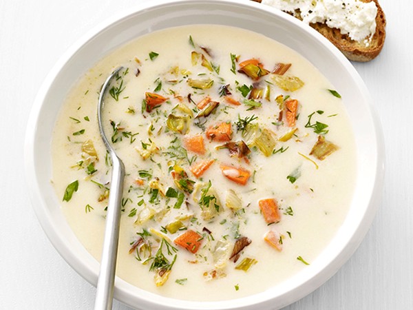 Potato-fennel soup