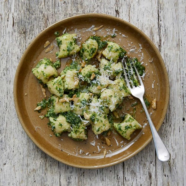 Potato gnocchi with walnut-parsley pesto