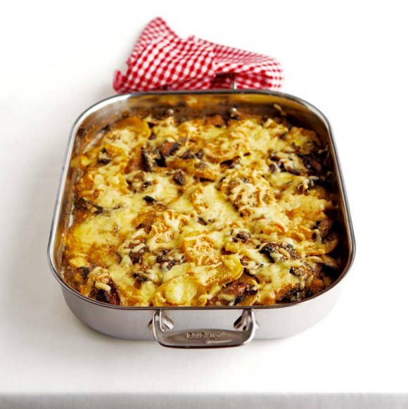 Potato gratin with forest mushrooms