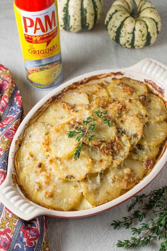 Potato gratin with pancetta and Gruyère