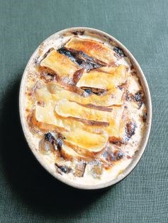 Potato gratin with Reblochon cheese (Tartiflette)