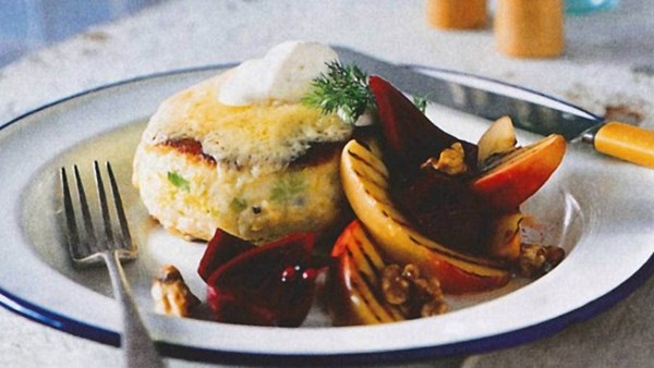 Potato hash cakes with cheddar, grilled apples, beetroot and walnuts with horseradish sour cream