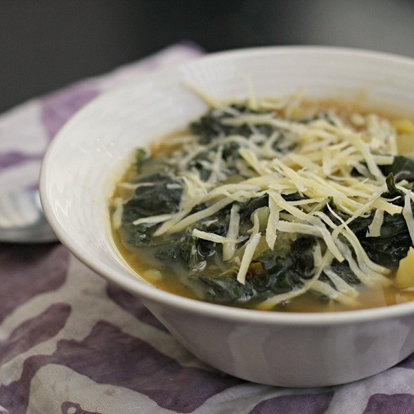 Potato-kale soup with Gruyère