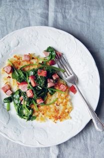 Potato latkes with smoked sausage & spinach