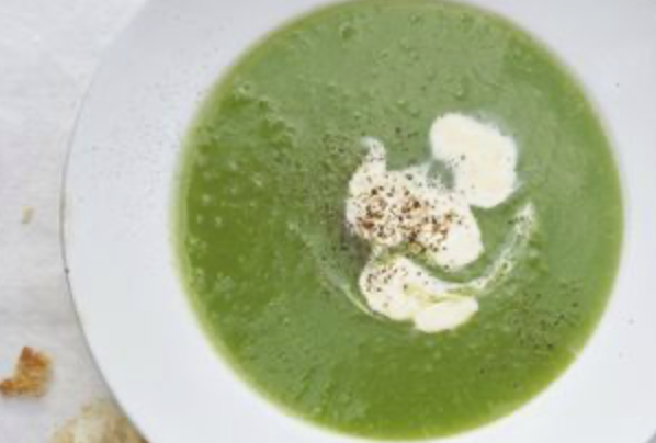 Potato, leek and spinach soup