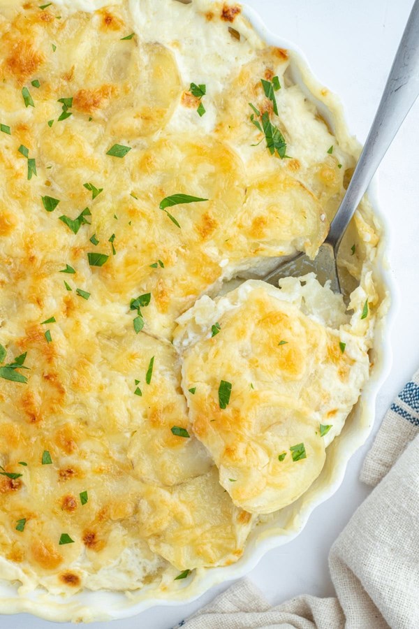 Potato leek gratin with white cheddar cheese