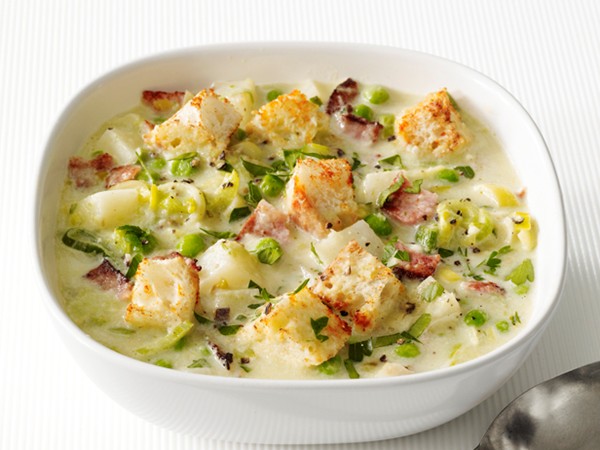 Potato-leek soup with bacon