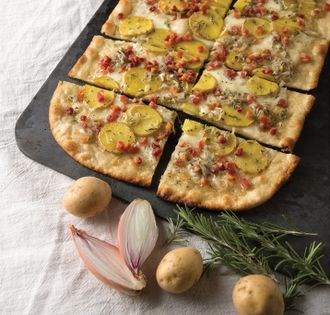 Potato, pancetta, and rosemary [pizza]