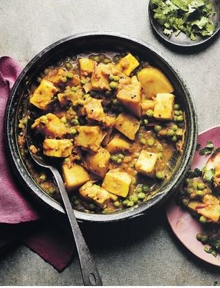 Potato, pea & paneer curry
