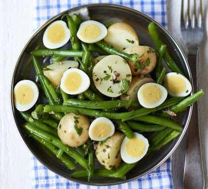 Potato salad with anchovy & quail's eggs