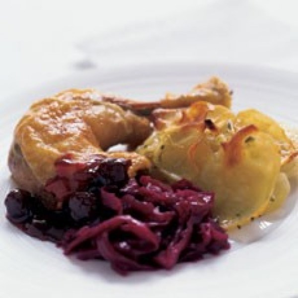 Potatoes boulangères with sage