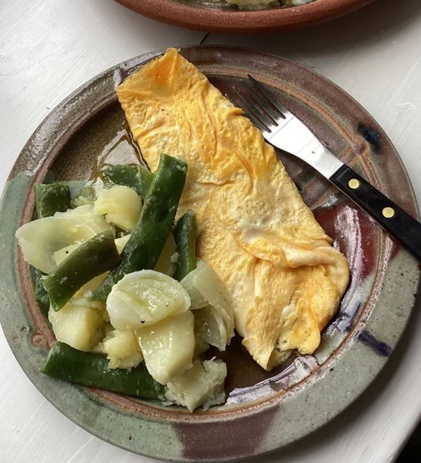 Potatoes, onions and green beans