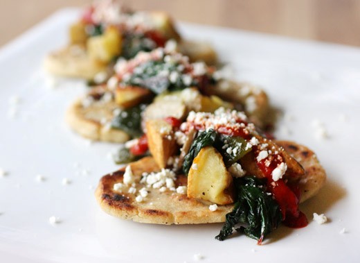 Potatoes, Swiss chard and mushroom tacos (Tacos de papas, acelgas y champiñones)