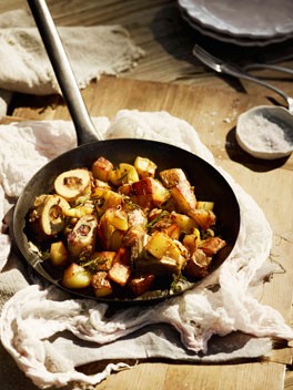 Potatoes with bone marrow and rosemary