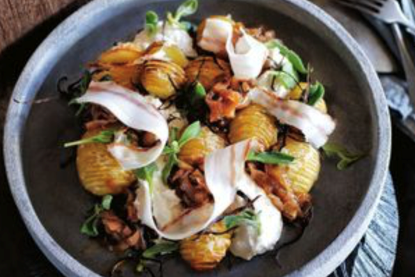 Potatoes with whipped roe