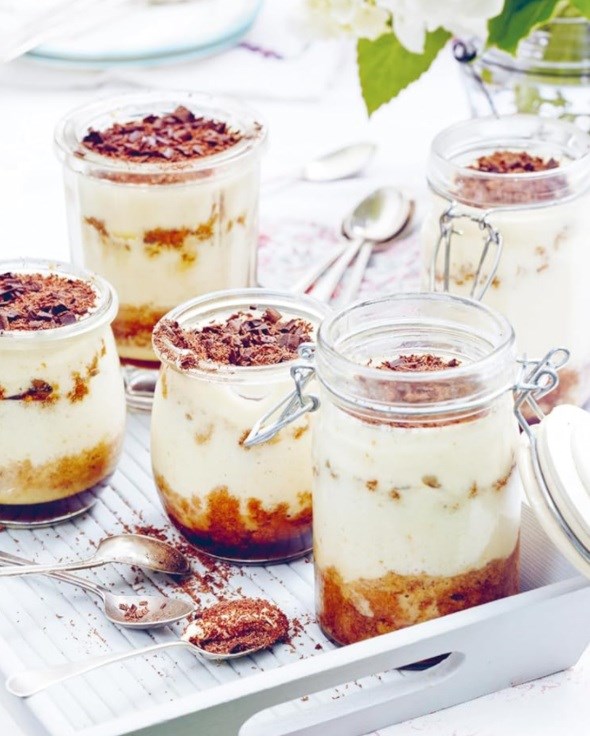 Potted amaretti tiramisu 
