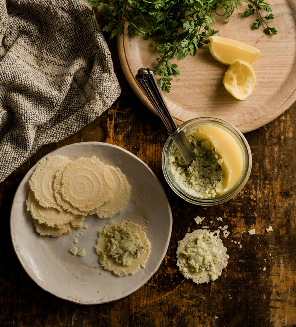 Potted green or blue crab