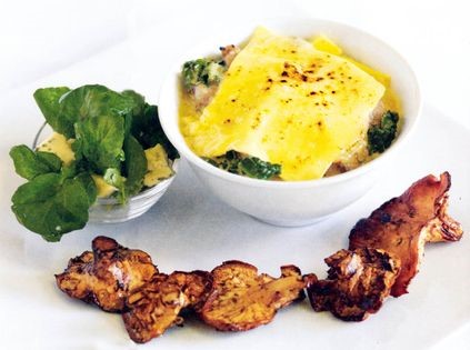 Potted Harome-shot pheasant with pistachio nuts, cornichons and rustic bread toasts