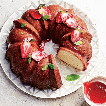 Pound cake with strawberry glaze