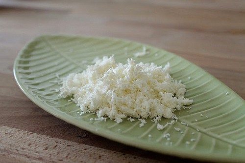 Powdered olive oil