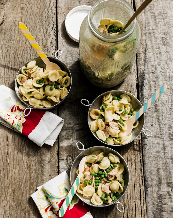 Power pasta with peas and bacon