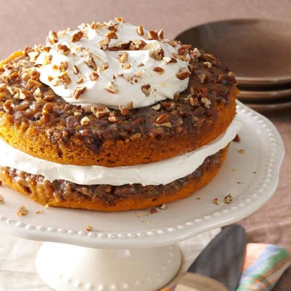Praline pumpkin torte