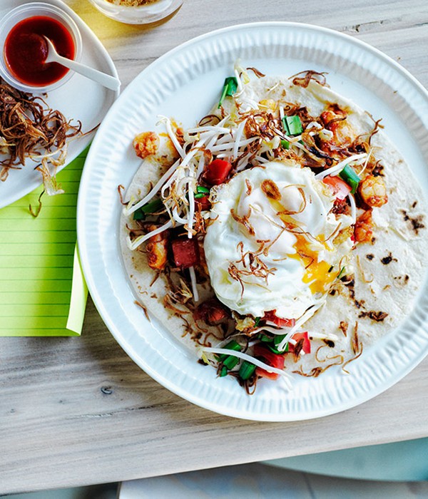 Prawn and egg roti