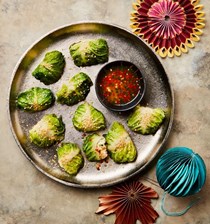 Prawn and lettuce 'dumplings'