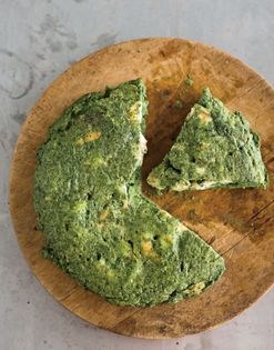 Prawn and nettle tortilla (Tortilla de ortigas y gambas)