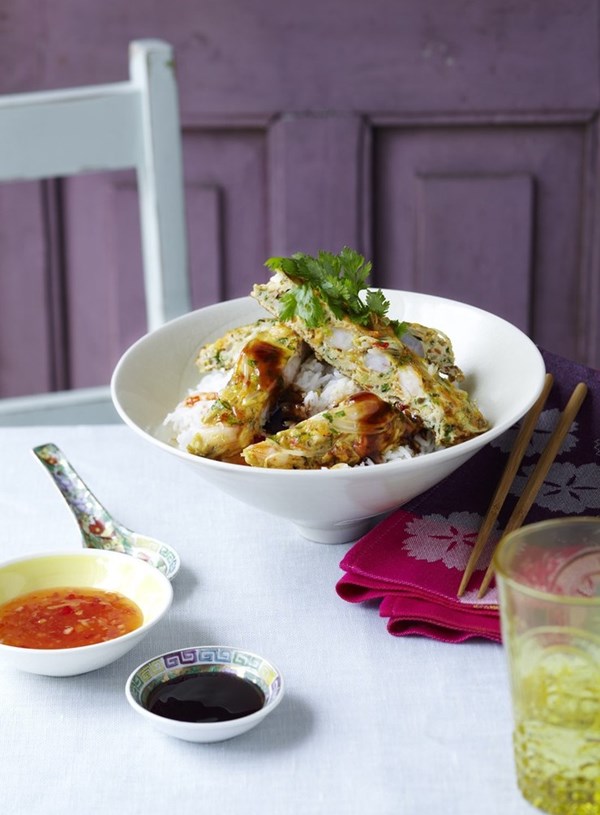 Prawn and spring onion omelette