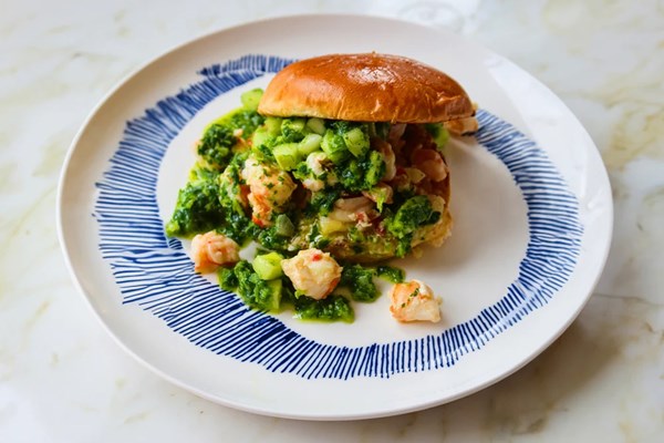 Prawn, cucumber and Scotch bonnet buns