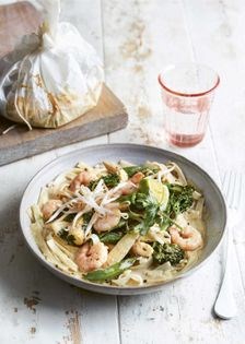Prawn laksa parcels