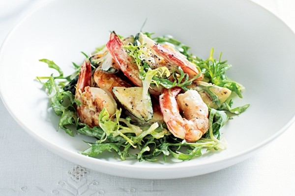 Prawn, lemon and grilled courgette salad