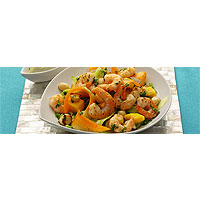 Prawn, mango and macadamia salad