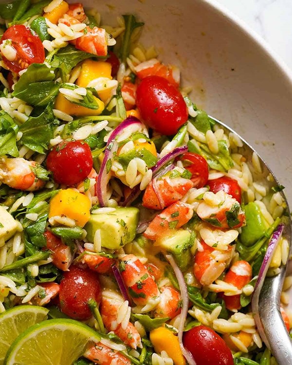 Prawn mango avocado summer salad with lime dressing