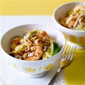 Prawn pad Thai