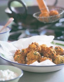 Prawn pakoras