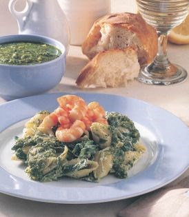 Prawn pasta salad with tarragon pesto