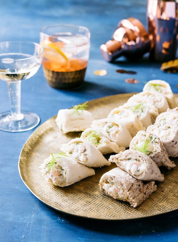 Prawn sandwiches with tarragon and fennel mayo