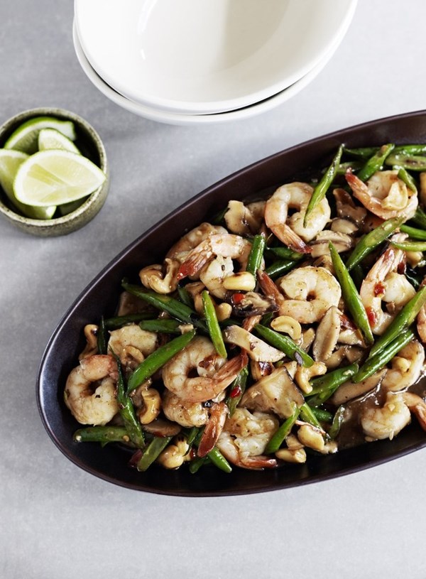 Prawns and green beans in black bean and garlic sauce