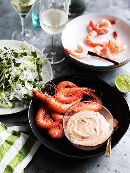 Prawns with daikon salad with spicy lime mayonnaise