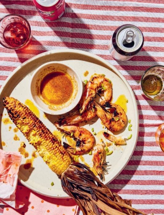 Prawns with sweetcorn and special seafood seasoning dust
