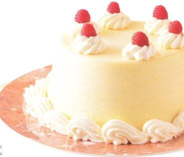 Preparing a classic Bavarois or Bavarian cream