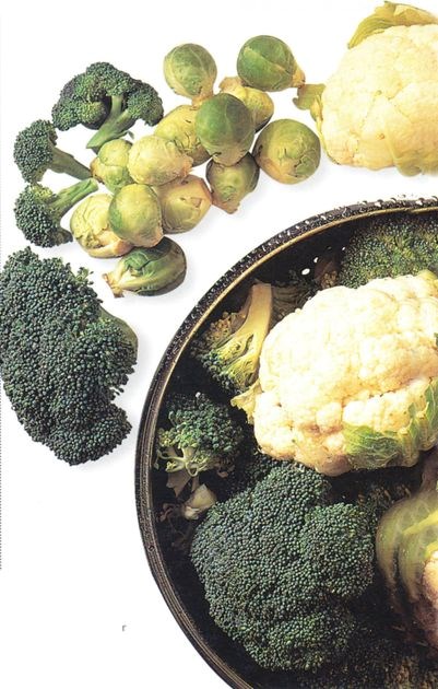 Preparing broccoli and cauliflower