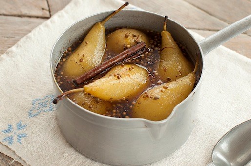 Preserved pears