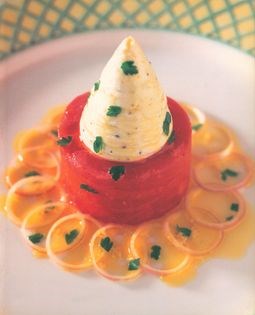 Pressed tomato cake with peppered goat's cheese
